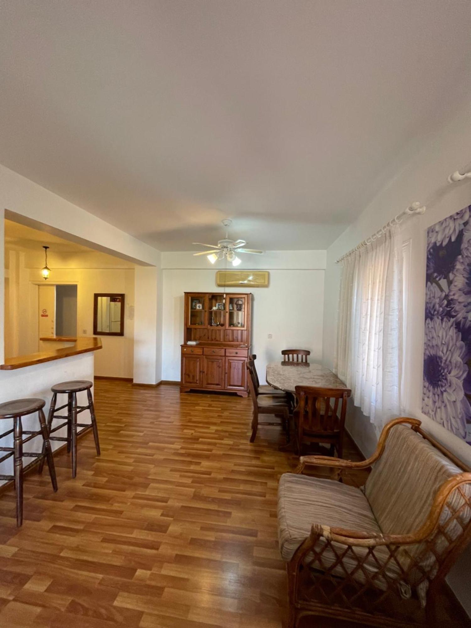 Paphos Limnaria Gardens Two Bedroom Apartment With Balcony מראה חיצוני תמונה