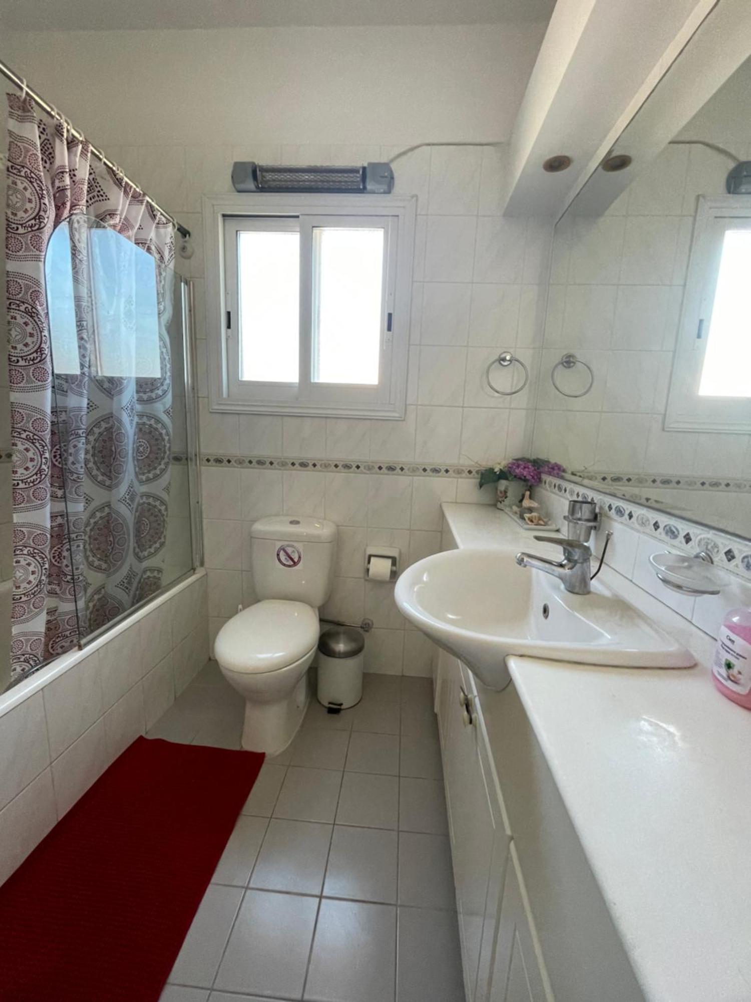 Paphos Limnaria Gardens Two Bedroom Apartment With Balcony מראה חיצוני תמונה